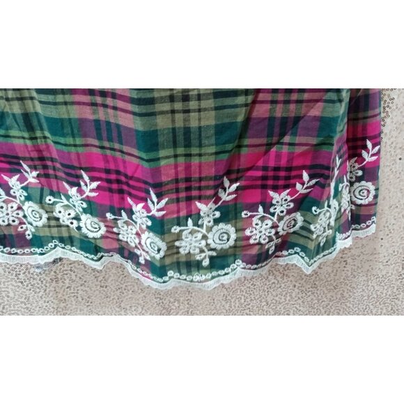 Green & pink plaid knee length pull on dress - Picture 12 of 16